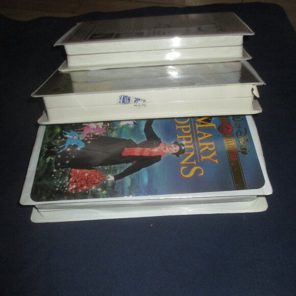 Family Musicals VHS Bundle of 3 tapes with clamcases (from the 1990s) - Picture 3 of 5